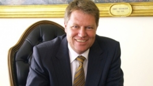Johannis Klaus, Románia német nemzetiségű államfője