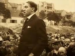 Rákosi már 1919-ben izgatta a társadalmat. Vörös Köntösbe bújtatva, Tanácsköztársaságnak álcázva készültek a cionista álmot megvalósítani: Nagy Izrael Magyarország területén!
