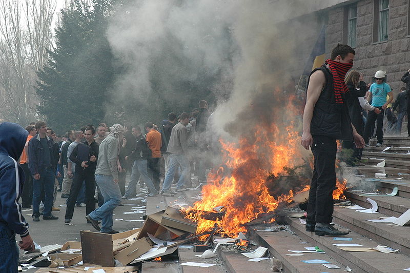 2009 április 7: Államcsapás Chisinauban a román titkosszolgálatok szervezésében